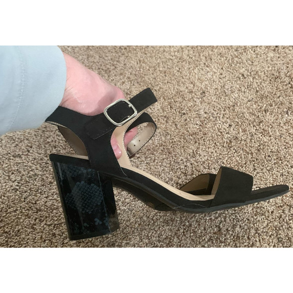 Andrew Geller "Fayer" Strappy Snake Print 3.5 Block Heel Womens Size 8.5M Heel - Picture 3 of 10